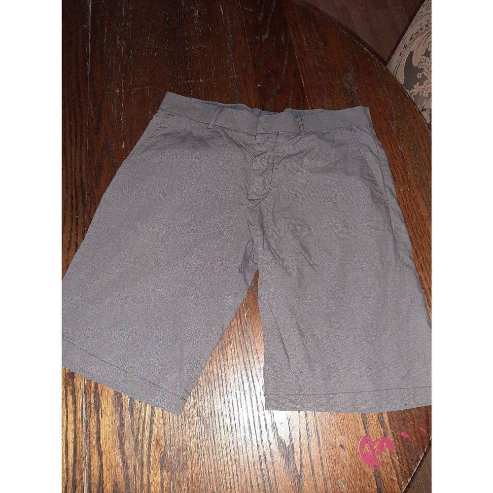 Waist 30R H&M Brown Cotton Flat Front Shorts with Pockets Mid Rise